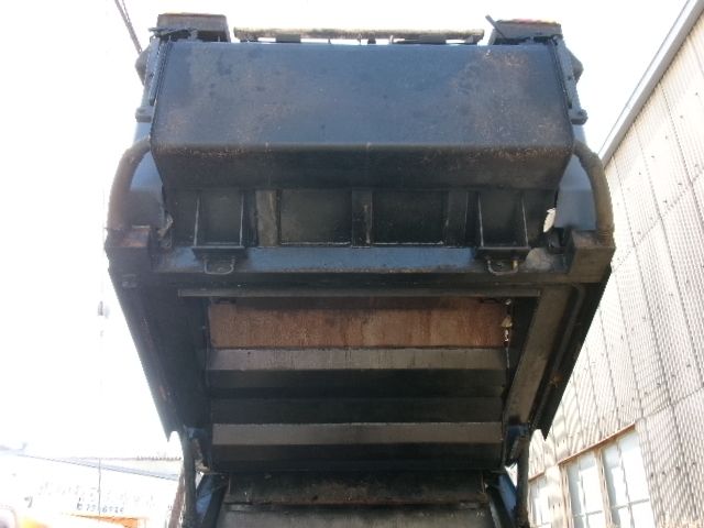 HINO DUTRO 2012 Image 31