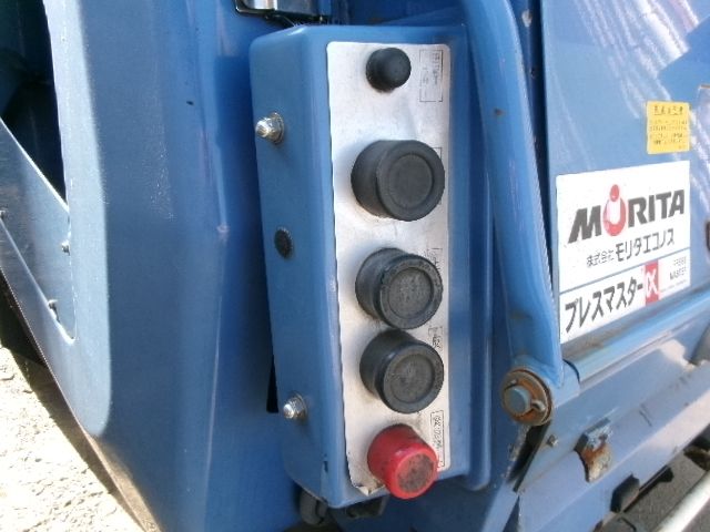 HINO DUTRO 2012 Image 31