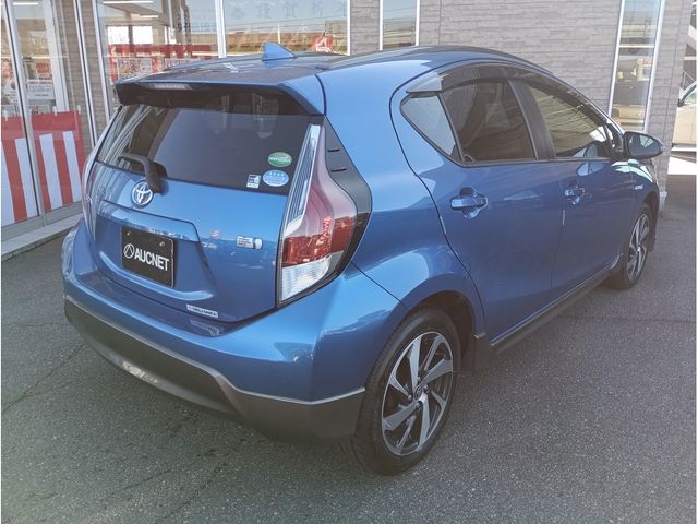 TOYOTA AQUA 2015 Image 31