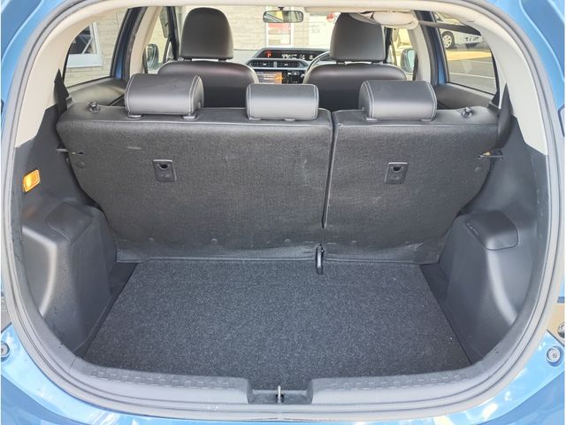 TOYOTA AQUA 2015 Image 31