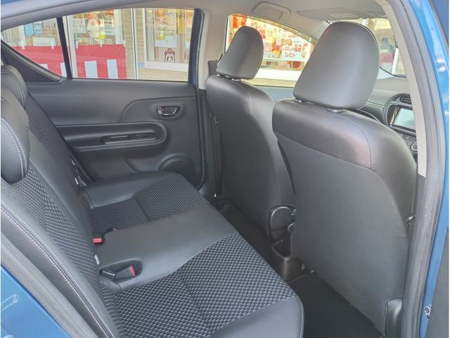 TOYOTA AQUA 2015 Image 31