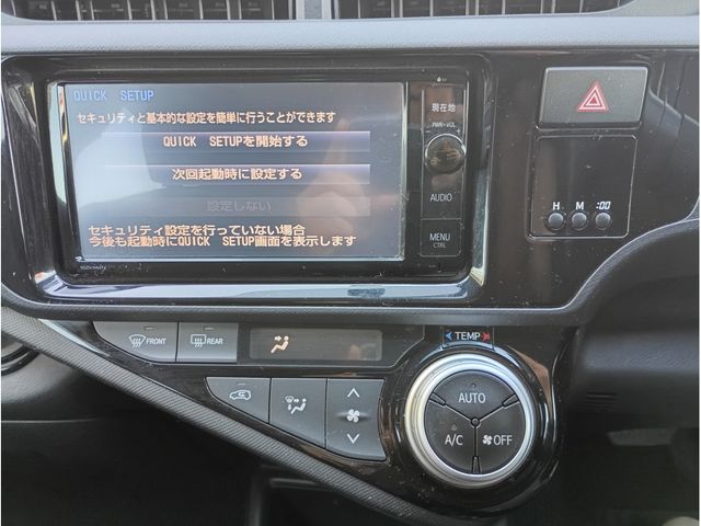 TOYOTA AQUA 2015 Image 31