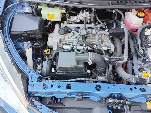 TOYOTA AQUA 2015 Image 31