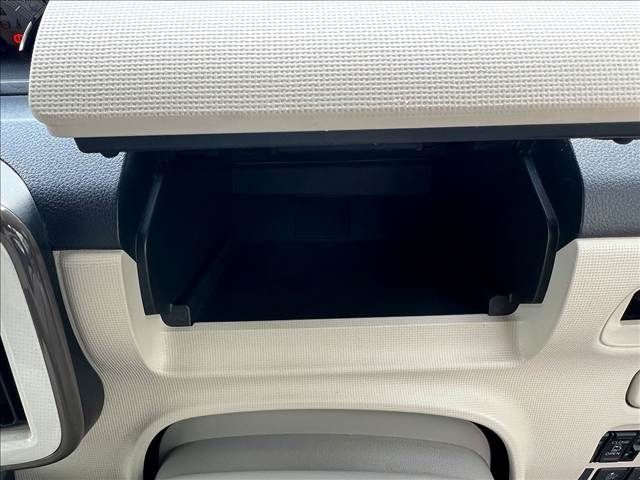 DAIHATSU MOVE CANBUS 2017 Image 31