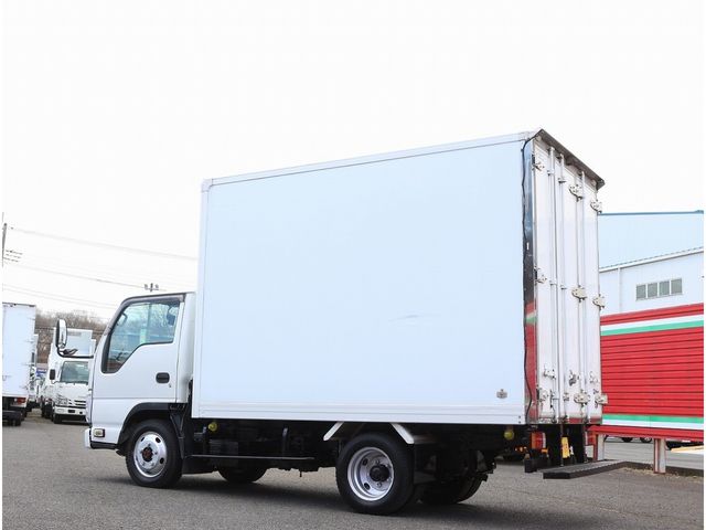 ISUZU ELF 2014 Image 31