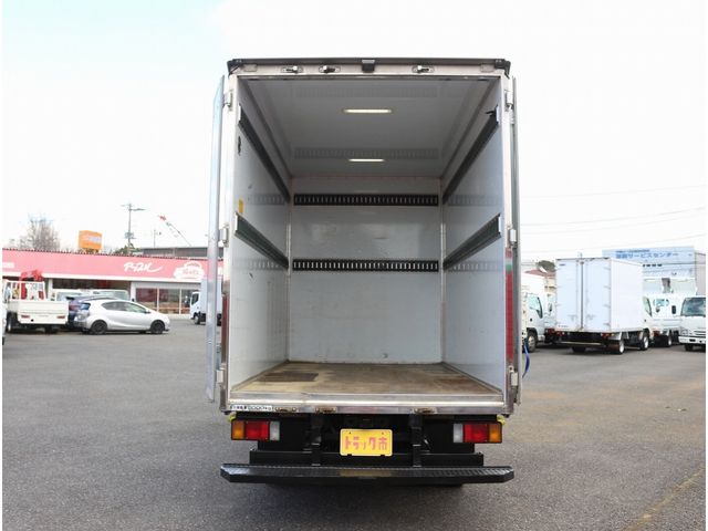 ISUZU ELF 2014 Image 31