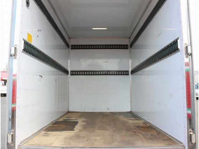 ISUZU ELF 2014 Image 31