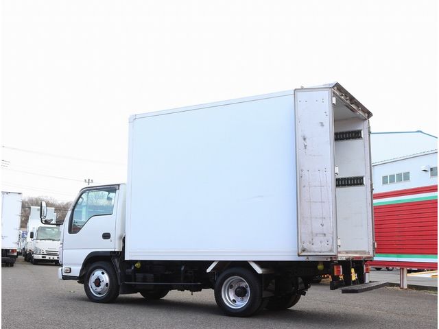 ISUZU ELF 2014 Image 31