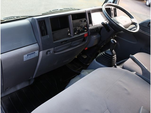 ISUZU ELF 2014 Image 31