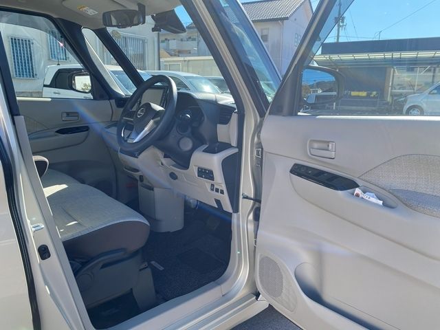 NISSAN ROOX 2021 Image 31