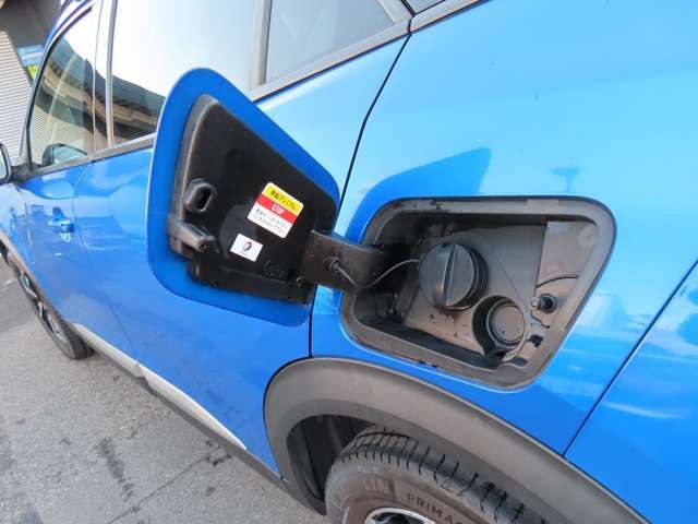 PEUGEOT 2008 2021 Image 31