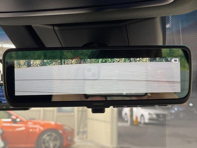 TOYOTA CROWN SEDAN HYBRID 2018 Image 31