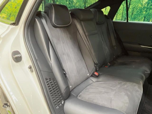 TOYOTA CROWN SEDAN HYBRID 2018 Image 31