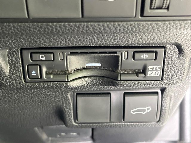 TOYOTA COROLLA CROSS HYBRID 2024 Image 31