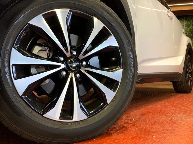 TOYOTA LEXUS NX300 2019 Image 31