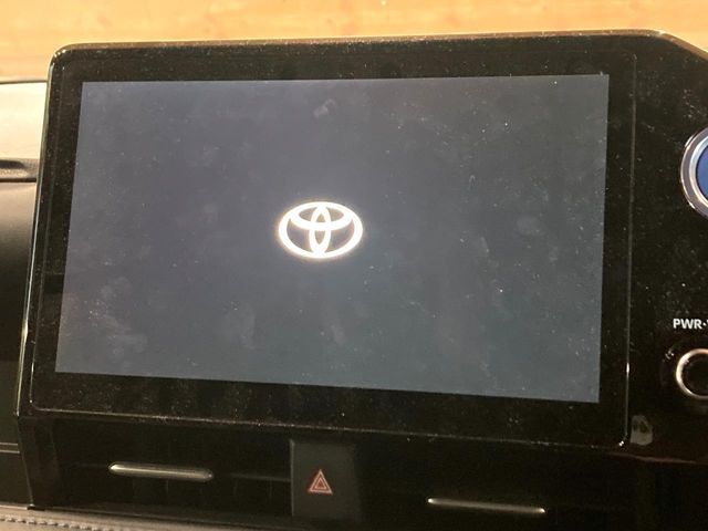 TOYOTA VOXY HYBRID 2023 Image 31