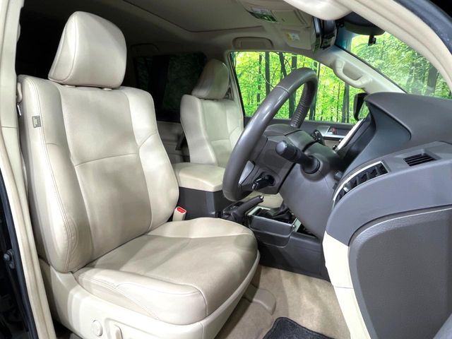TOYOTA LANDCRUISER PRADO 2022 Image 31