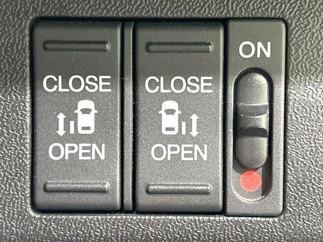 HONDA STEPWAGON SPADA 2017 Image 31