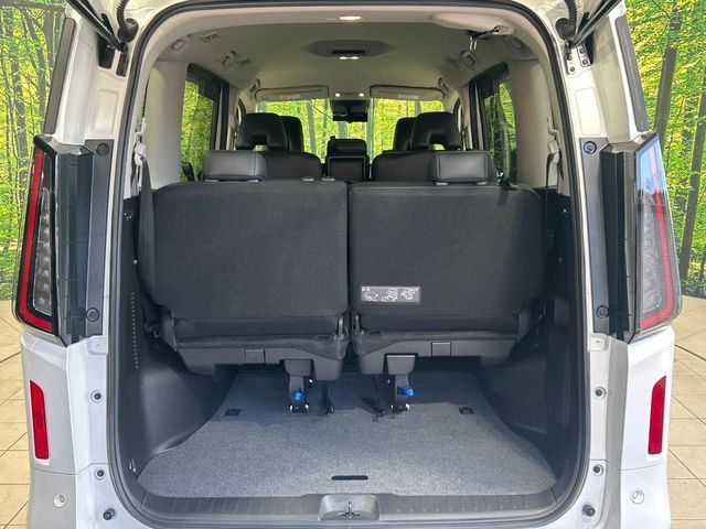 NISSAN SERENA  WG 2023 Image 31