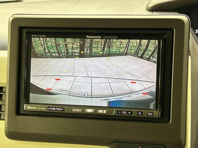 HONDA N BOX 2017 Image 31