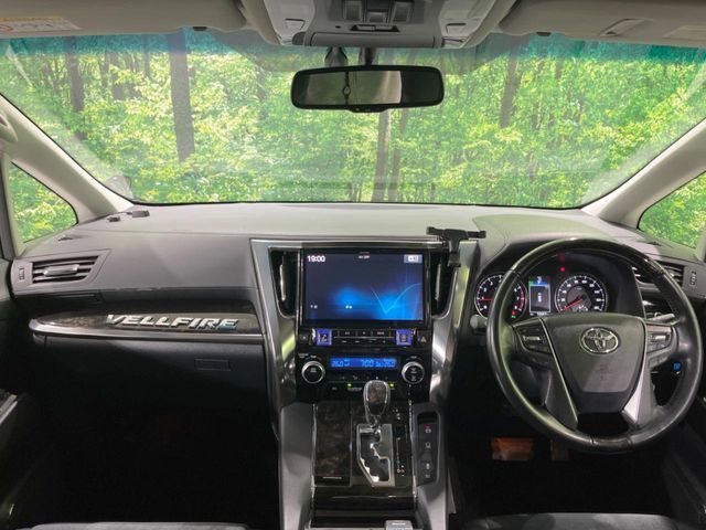 TOYOTA VELLFIRE 2016 Image 31