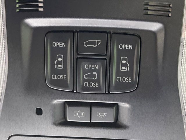 TOYOTA VELLFIRE 2016 Image 31