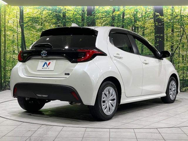 TOYOTA YARIS HYBRID 2021 Image 31
