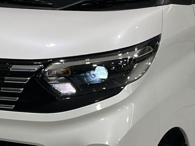 NISSAN ROOX 2025 Image 31