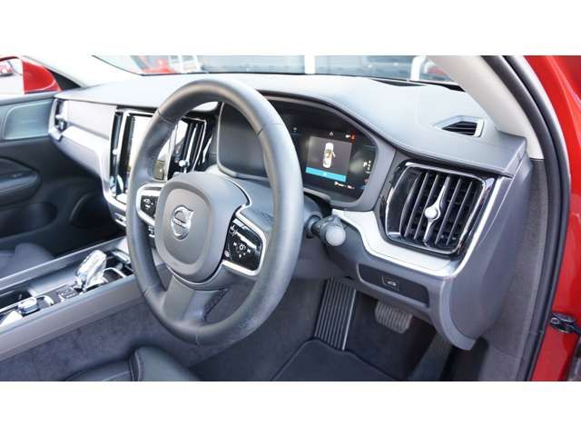 VOLVO S60 2023 Image 31