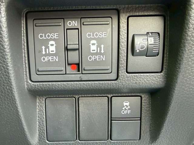 HONDA STEPWAGON E:HEV 2022 Image 31