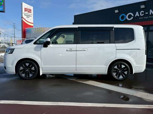 HONDA STEPWAGON E:HEV 2022 Image 31