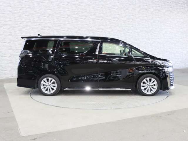 TOYOTA VELLFIRE 2019 Image 31