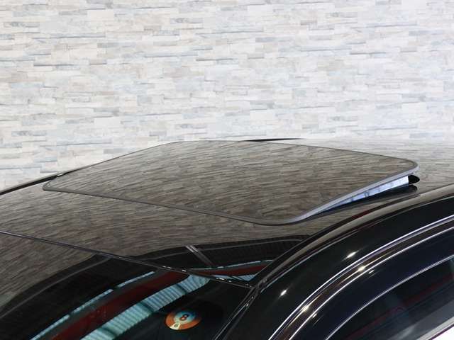 TOYOTA LEXUS LS500H 2017 Image 31