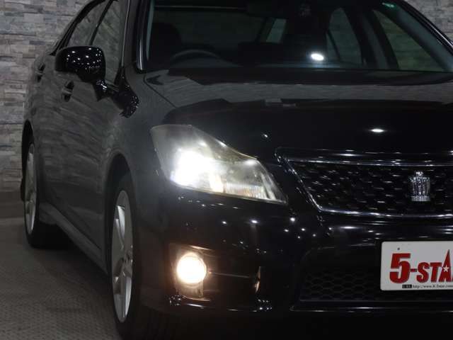 TOYOTA CROWN SEDAN 2012 Image 31