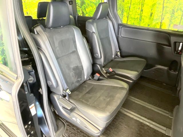 TOYOTA VOXY 2021 Image 31