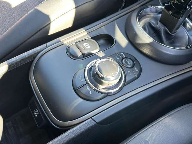 BMW MINI COOPER D CROSSO 2023 Image 31