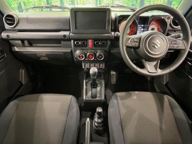 SUZUKI JIMNY NOMADE 2025 Image 31