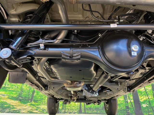 SUZUKI JIMNY NOMADE 2025 Image 31