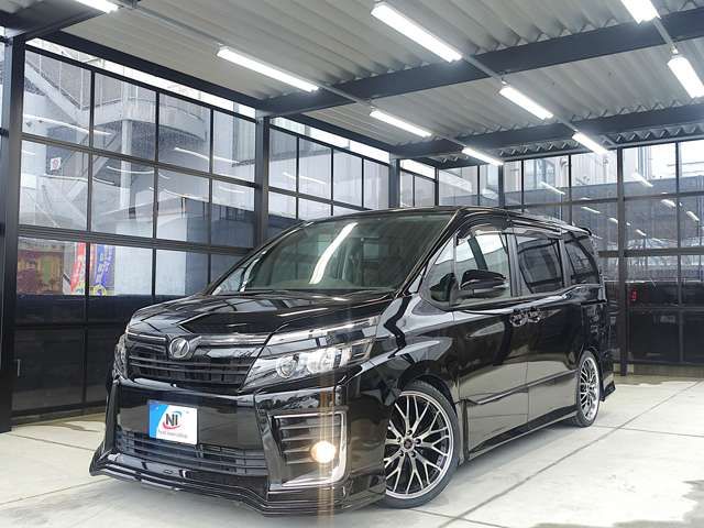 TOYOTA VOXY 2014 Image 31