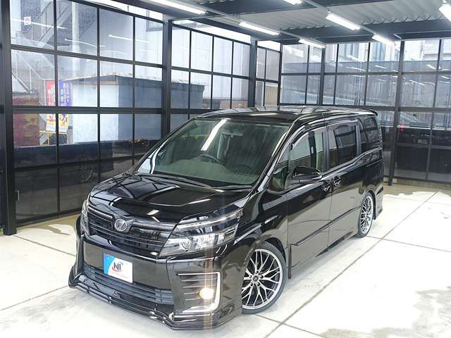 TOYOTA VOXY 2014 Image 31