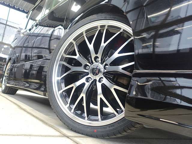 TOYOTA VOXY 2014 Image 31