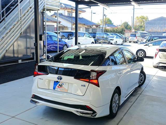 TOYOTA PRIUS 2020 Image 31