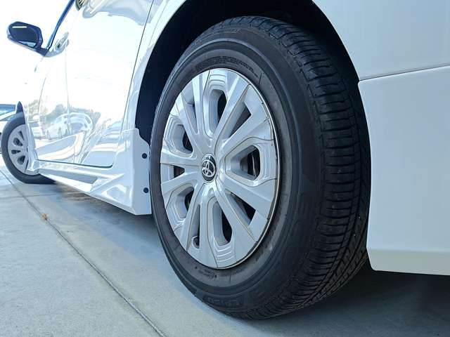 TOYOTA PRIUS 2020 Image 31