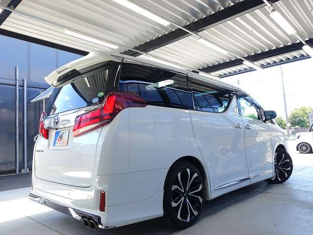 TOYOTA ALPHARD 2018 Image 31