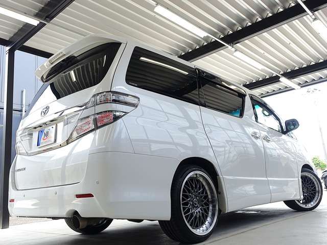 TOYOTA VELLFIRE 2012 Image 31