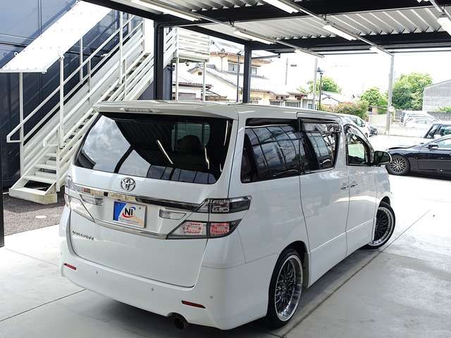 TOYOTA VELLFIRE 2012 Image 31