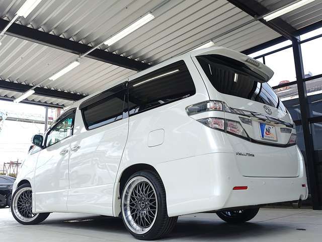 TOYOTA VELLFIRE 2012 Image 31