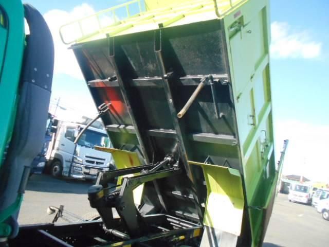 HINO DUTRO 2010 Image 31