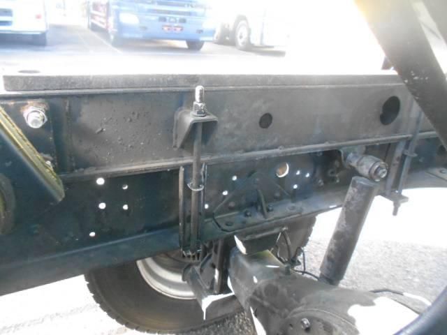 HINO DUTRO 2010 Image 31