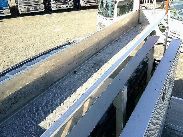 MITSUBISHI FUSOU FIGHTER 2020 Image 31